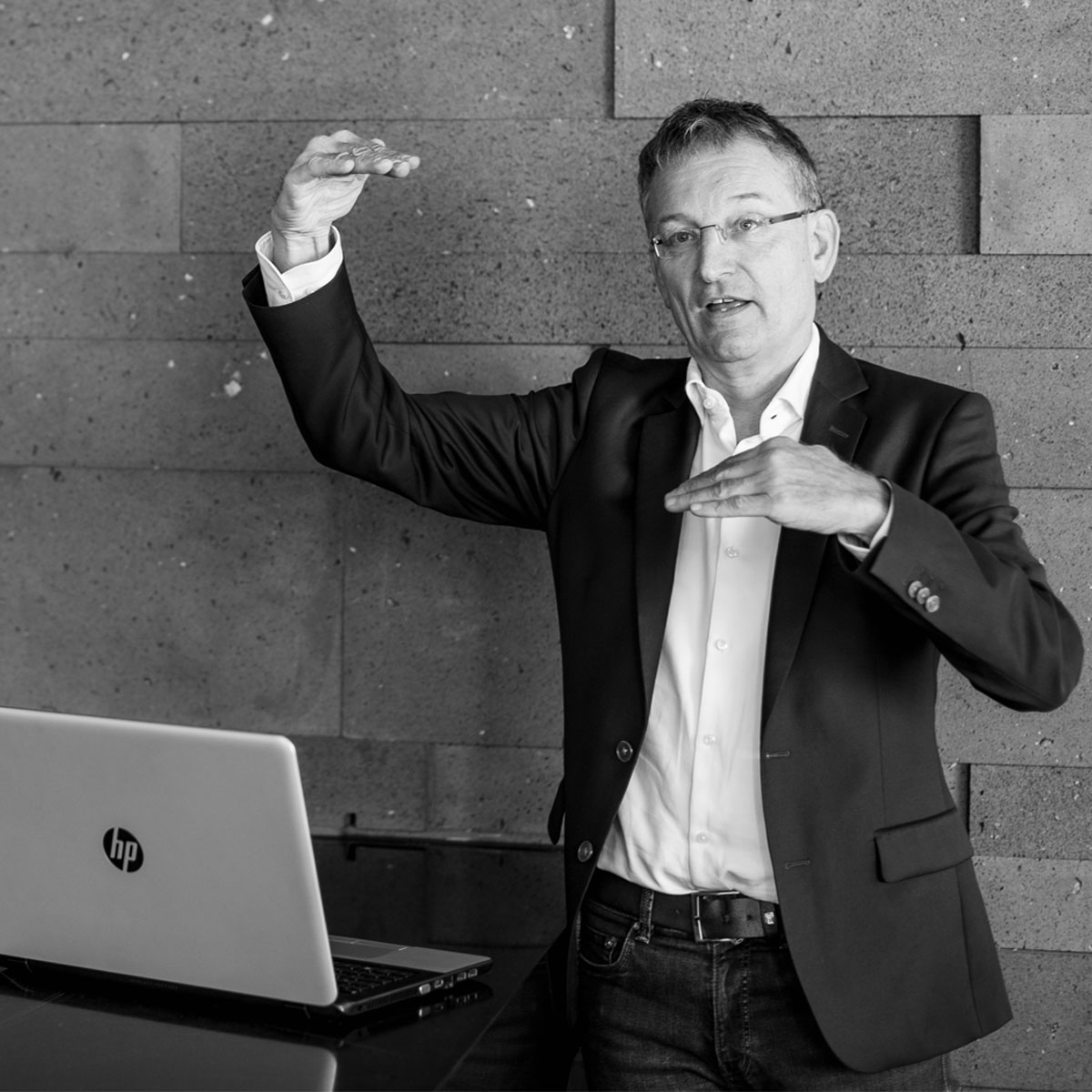 Unternehmens-kommunikation